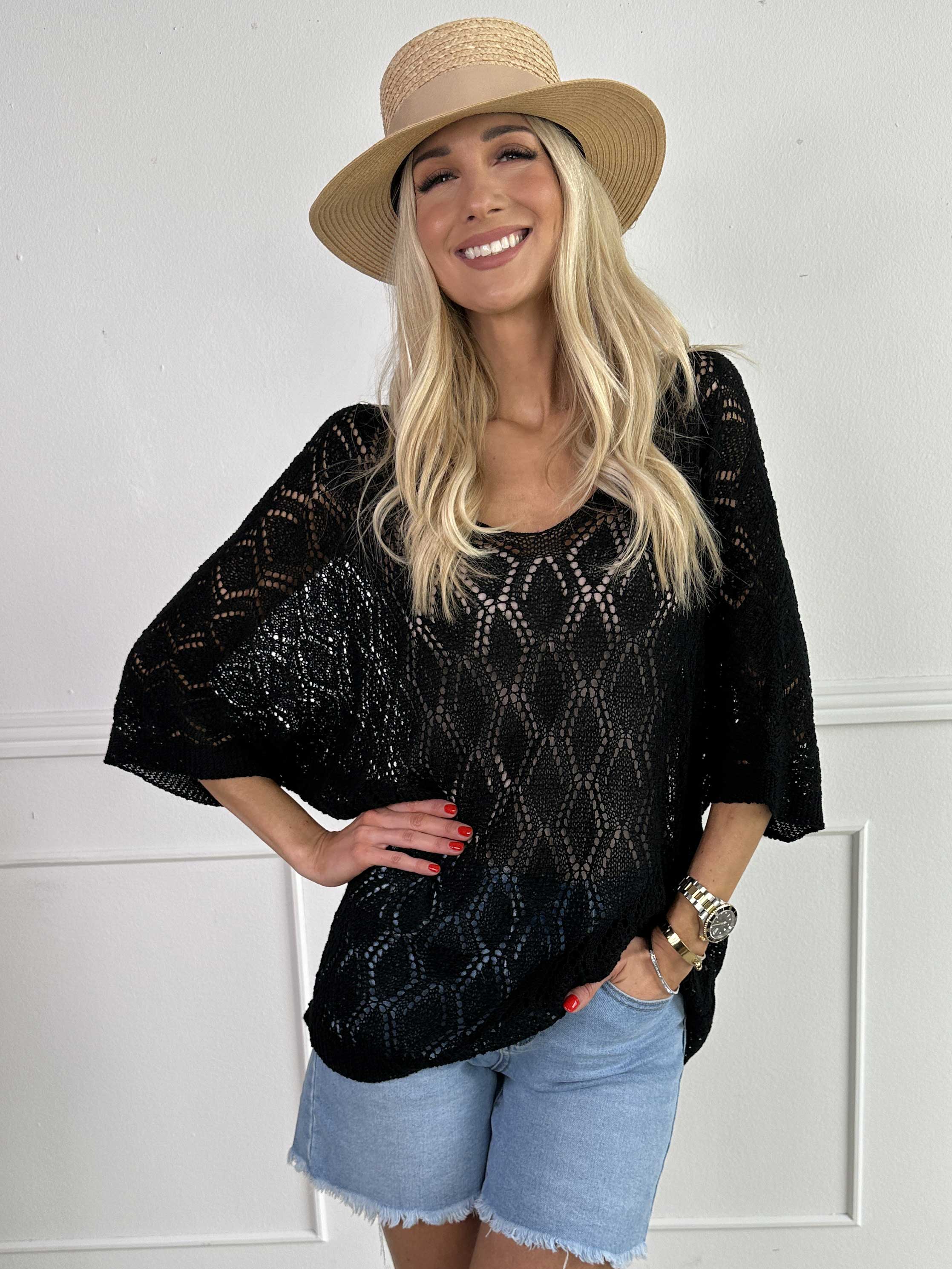 Deisy - Sød tunika i strikket hulmønster